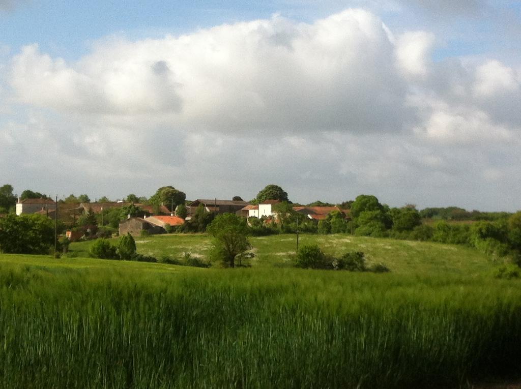 La Petite Maison Crezieres Pokoj fotografie